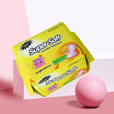 Un buen precio. Precio bajo venta al por mayor de higiene femenina ultrafinos de algodón orgánico almohadillas sanitarias de ropa sanitaria desechables en línea