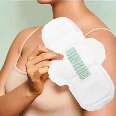 Un buen precio. Fabricación al por mayor de almohadillas sanitarias desechables de algodón de anión ultrafinas transpirables en línea